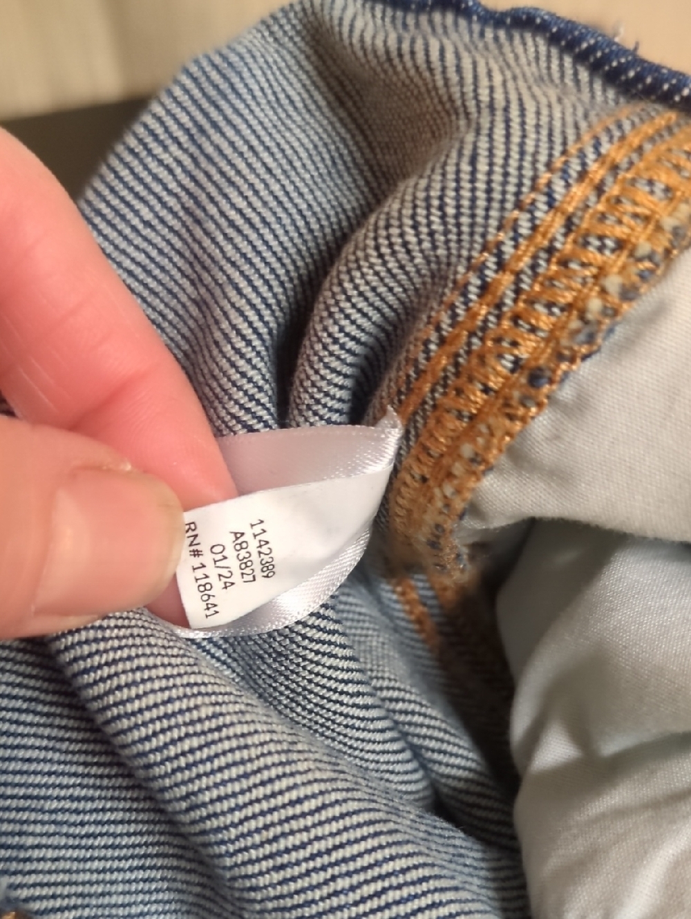 Lane Bryant Dark Wash Mid-rise Boyfriend Capri Jeans - Picture 7 of 7